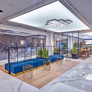 Hotel Gran Luna De, Granada
