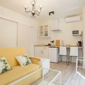 Granada City Home Apartment
