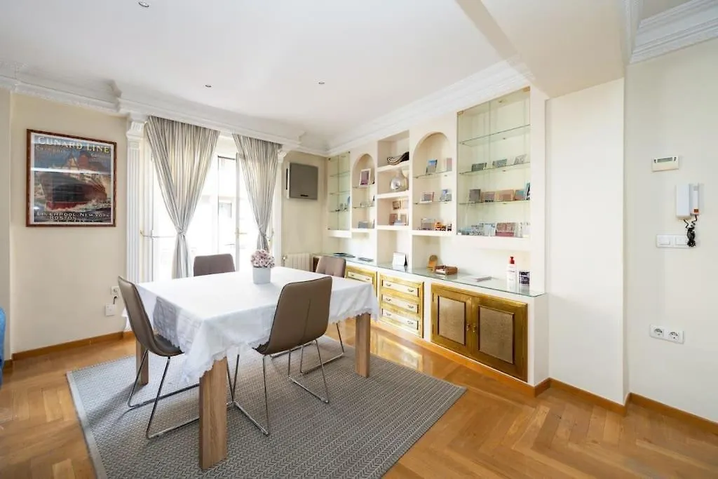 Apartmán Pushe Granada Plaza Menorca Art & Tradition