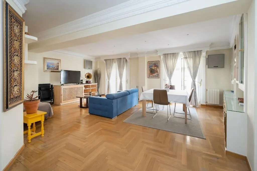 Pushe Granada Plaza Menorca Art & Tradition Apartmán